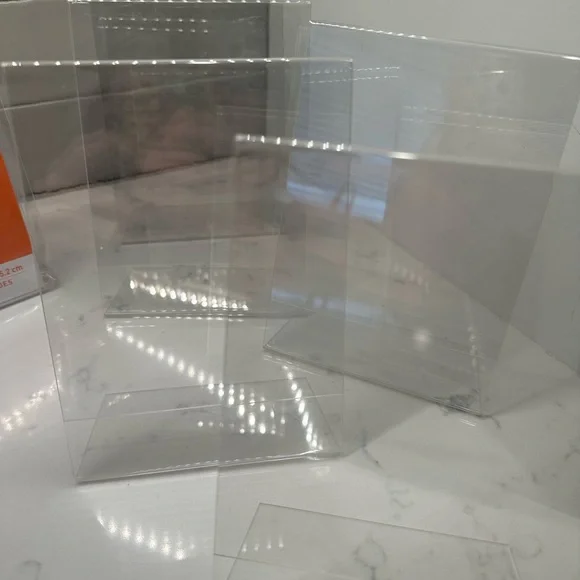 Acrylic frames lot - Picture 3 of 3